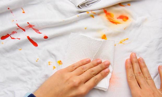 Как убрать краску с одежды