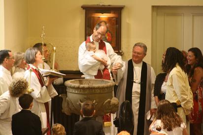 крестить ребенка в пост