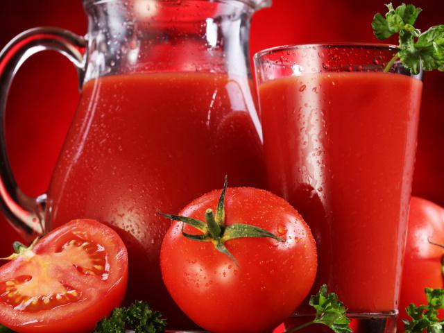 томатный сок в соковарке 