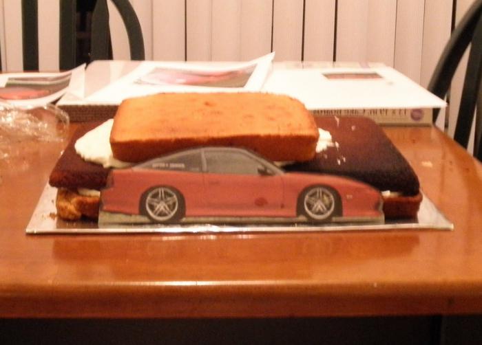торт в виде машины