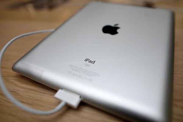 как перенести фильм на ipad