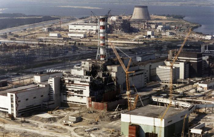 взрыв на чернобыльской аэс год