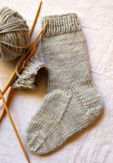 вязание спицами носков для детей