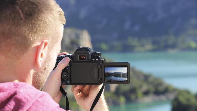 Какой фотоаппарат лучше купить любителю
