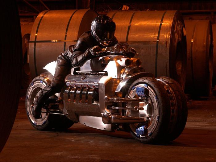 мотоцикл dodge tomahawk