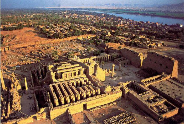 египетское царство первый переходный период