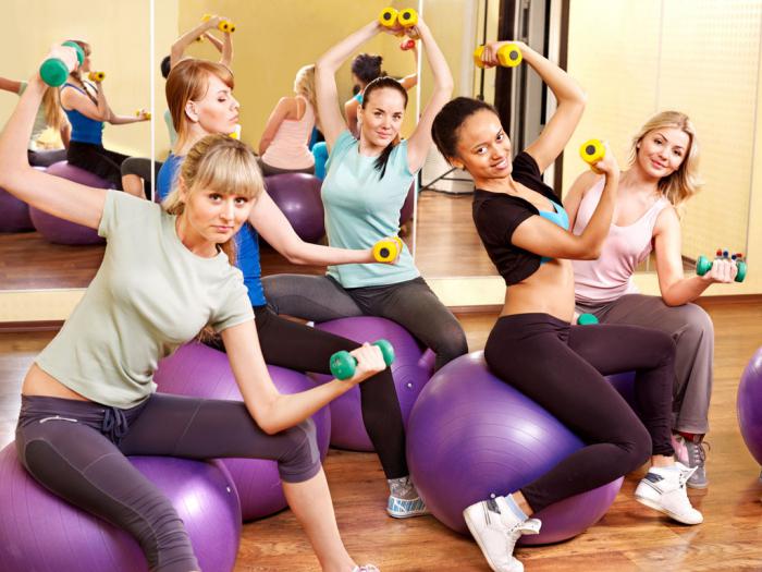 упражнения для тренажёрного зала для девушек для похудения 