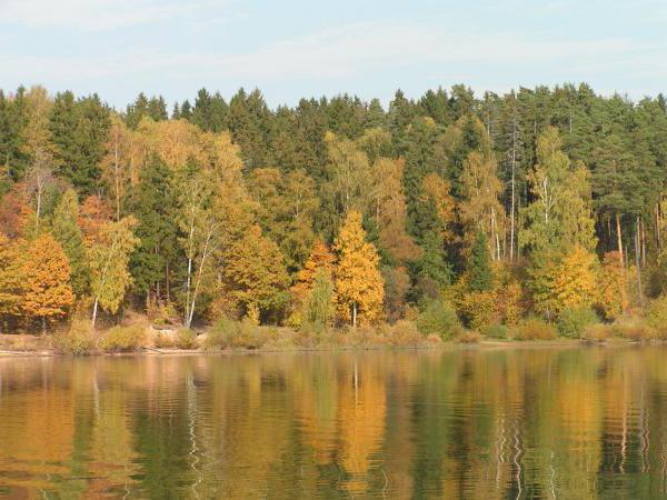 база на озернинском водохранилище 