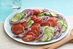 салат из капусты огурцов и помидоров калорийность