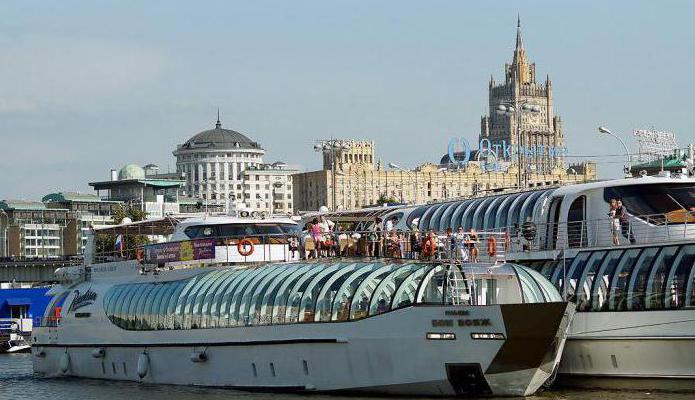 прогулка на теплоходе по москве реке рэдиссон