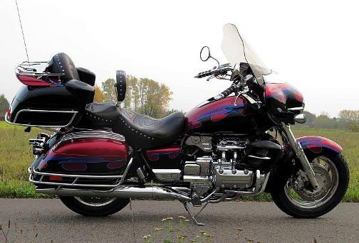 honda valkyrie фото