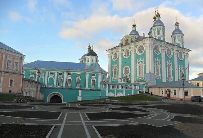 Успенский собор в Смоленске фото