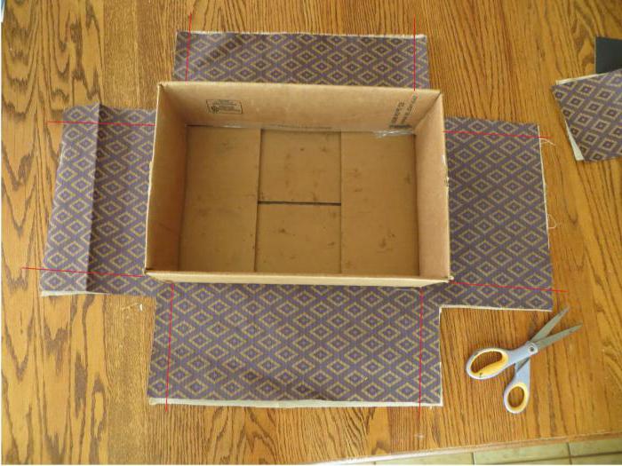 Как обклеить коробку подарочной бумагой