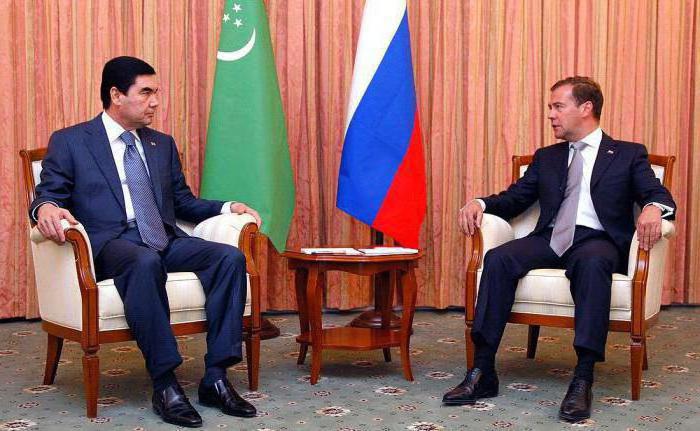 президент туркменистана фото