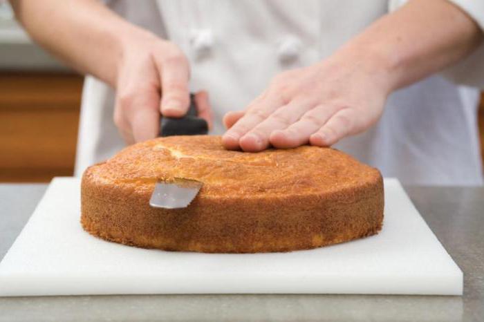 торт колибри с ананасом и бананами