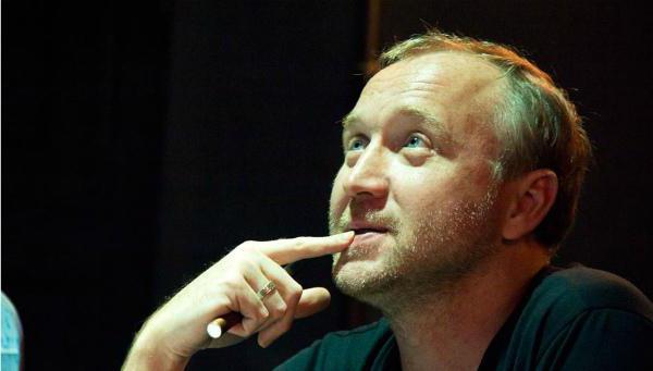 олег алмазов актер