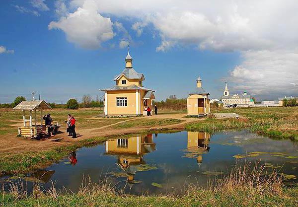 Введено-Оятский женский монастырь святой источник