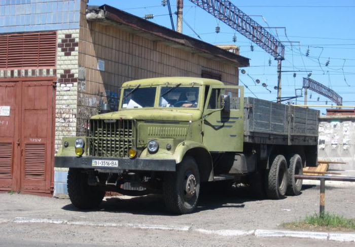 Бортовой грузовик КрАЗ-257