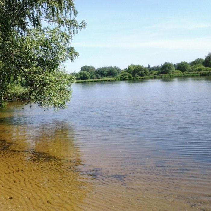 где можно в москве купаться