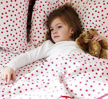 как научить ребенка засыпать в кроватке самостоятельно