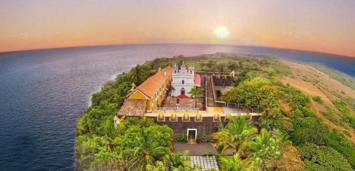 alidia beach resort 3 индия гоа форт в тираколе