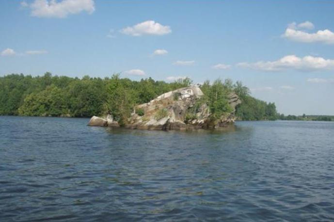 Озеро Исетское Свердловской области