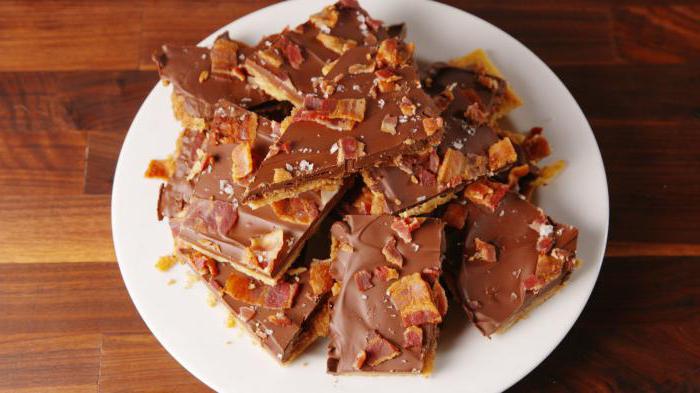 картофель с беконом в духовке