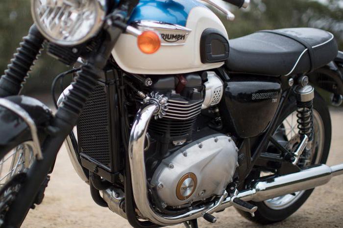 Triumph Bonneville T100: характеристики