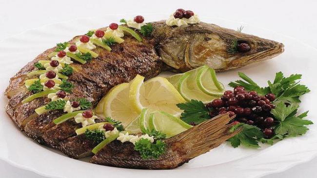 Рыба со сметаной в духовке рецепт