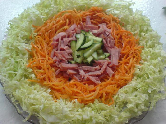 салат радуга с чипсами и корейской морковкой 