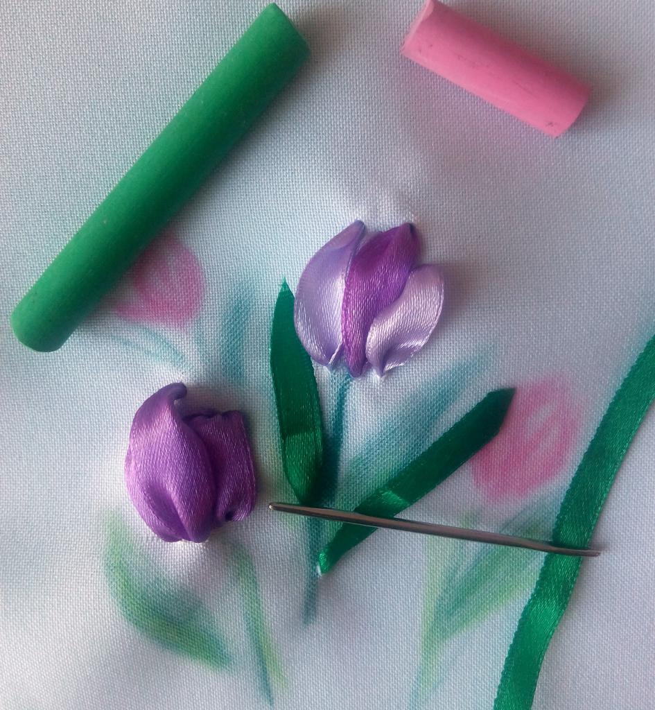 Вышивка лентами для начинающих: лиловые тюльпаны