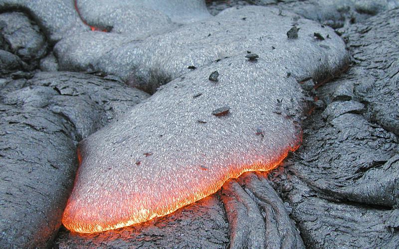 вулканическая порода слагающая дно океанов
