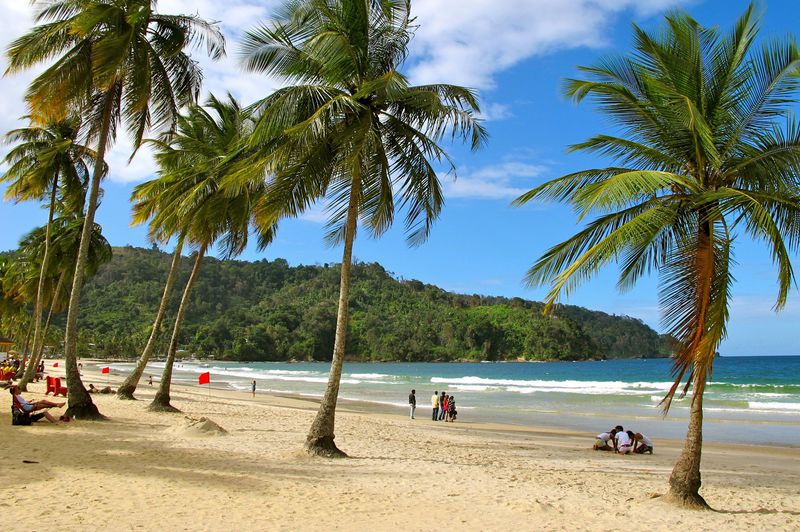 остров тринидад: пляжи