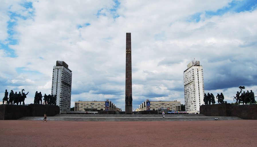 площадь победы санкт петербург