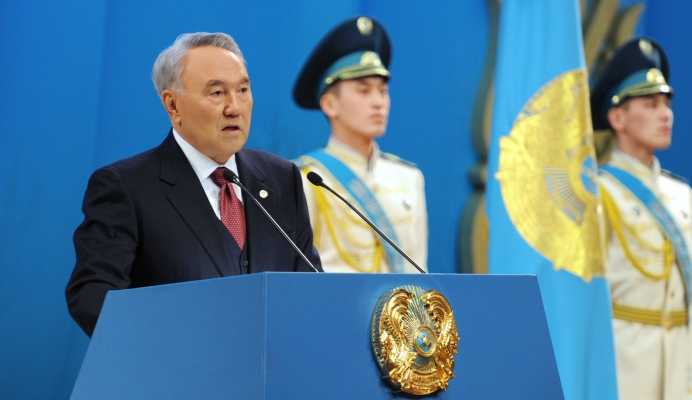 Первый президент республики Казахстан
