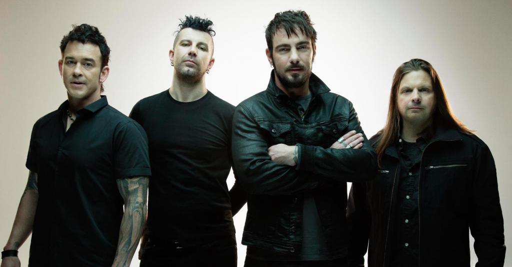 Адам Гонтьер и группа Saint Asonia