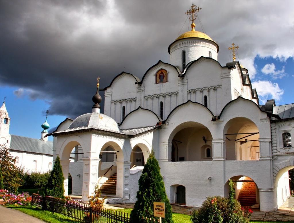 покровский монастырь
