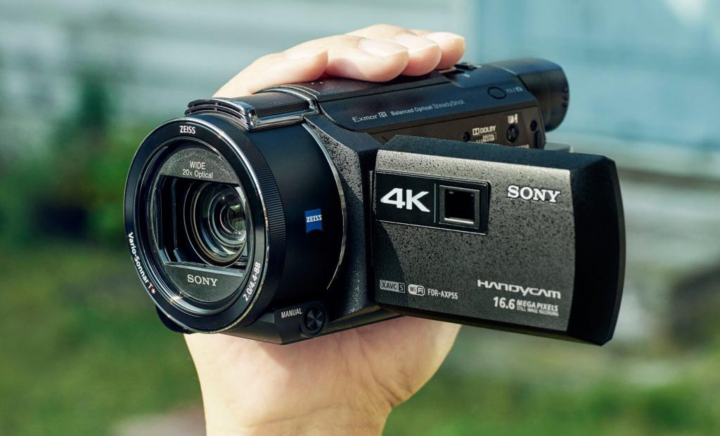 Sony FDR-AX53