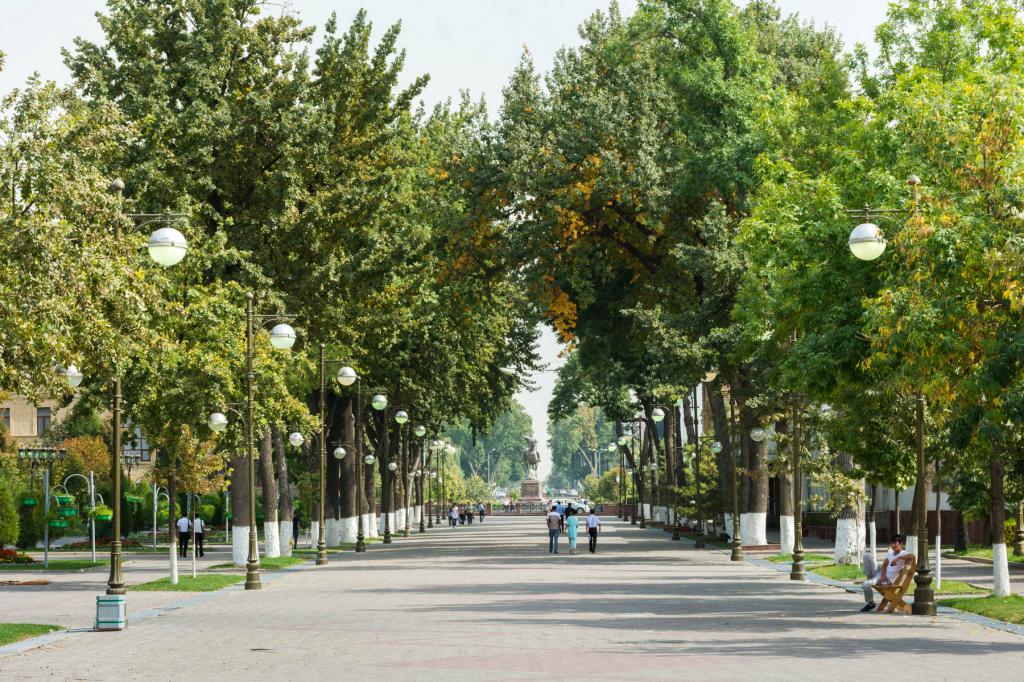 бульвар в центре Ташкента