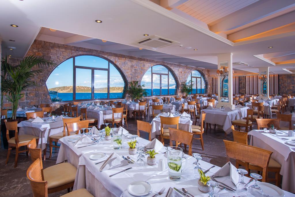 Ресторан в Dessole Hermes Hotel на Крите