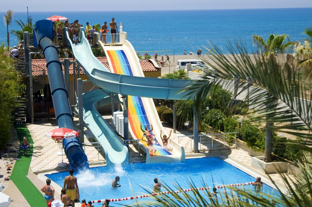 Aydinbey Famous Resort в Турции