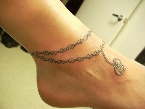 татуировка браслет на ноге