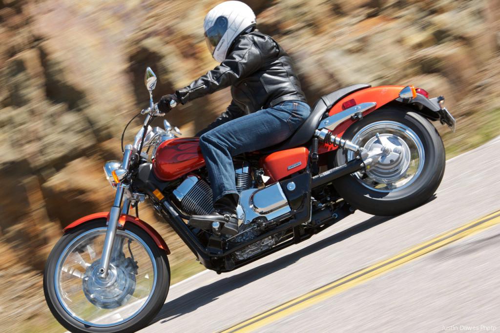 Мотоцикл Honda Shadow 1100