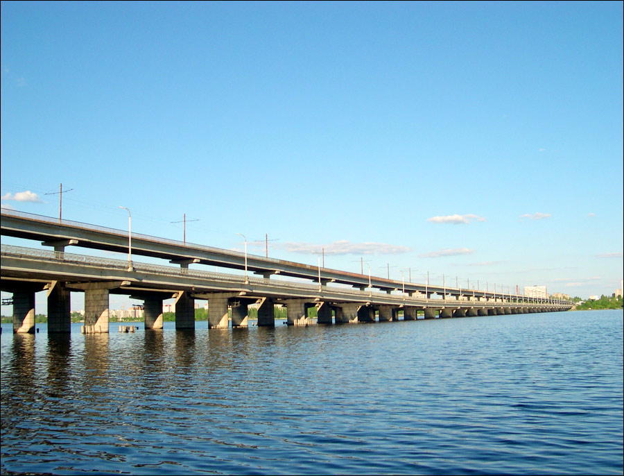Мост через водохранилище в Воронеже