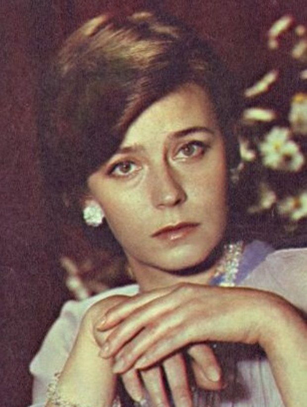 Елена Сафонова