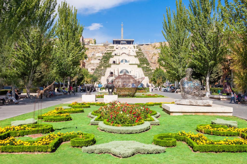 Большой Каскад в Ереване