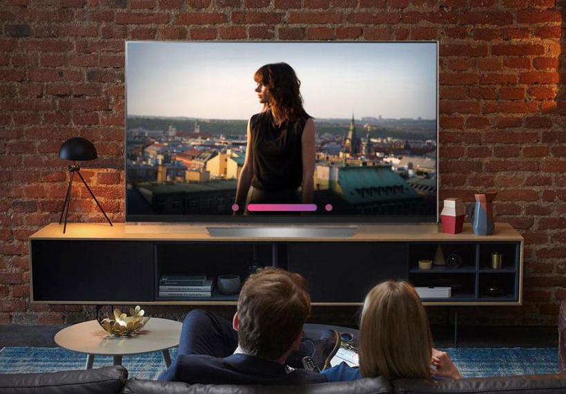 Просмотр OLED-телевизора
