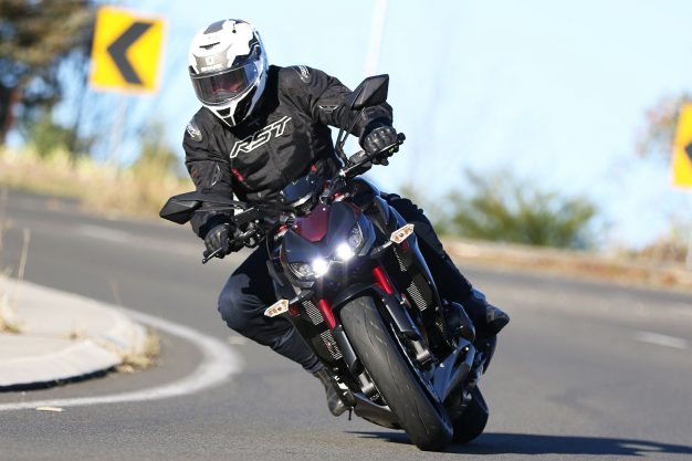 Kawasaki Z1000 трек
