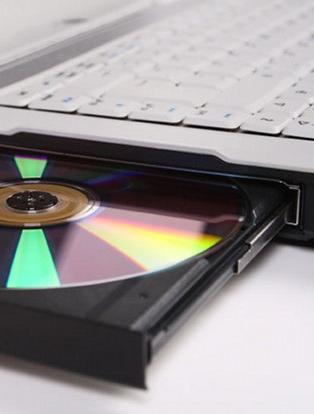 почему дисковод не читает диски