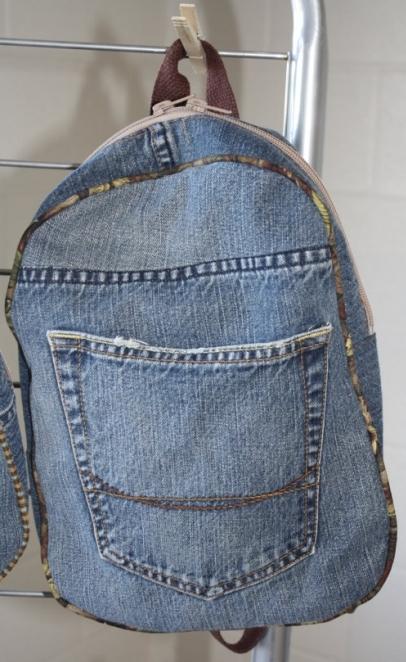 Как сделать рюкзак из джинсовой